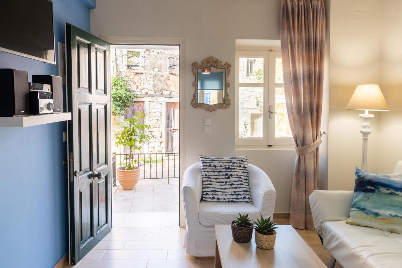 Maisonette Elena Longós Extérieur photo